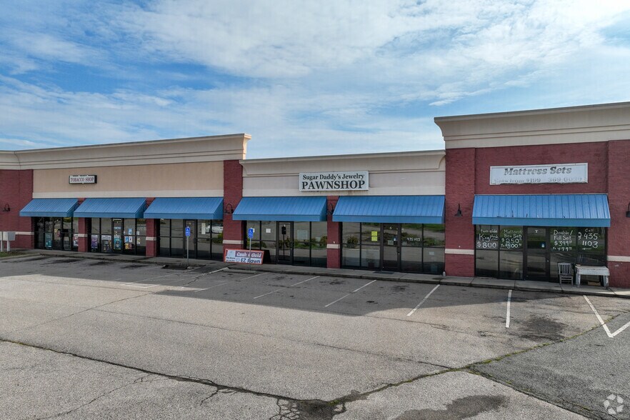 More Photos Of 2600 Dearing Ford Rd, Altavista Unknown For Lease