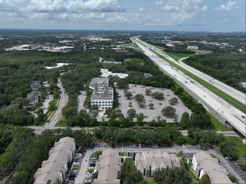More Photos Of 636 Grand Regency Blvd, Brandon Office For Sale