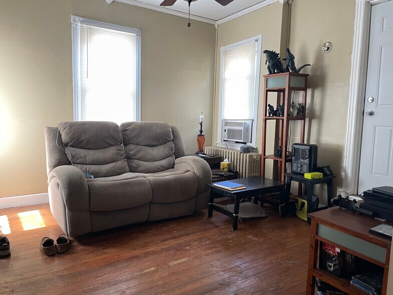 More Photos Of 57 E Garrison St, Bethlehem Apartments For Sale