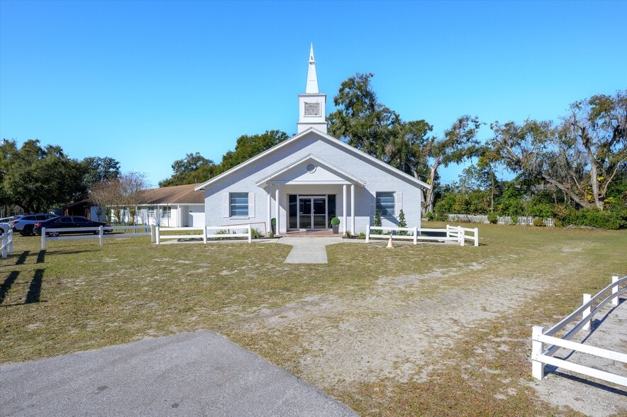 Primary Photo Of 6104 Polk Ave, Lakeland Religious Facility For Sale