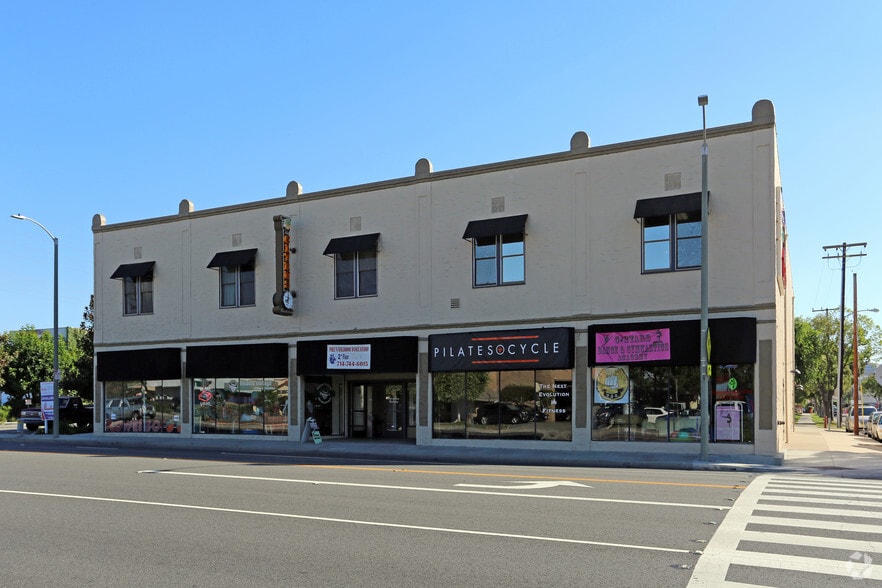 More Photos Of 940 W Chapman Ave, Orange Loft Creative Space For Lease