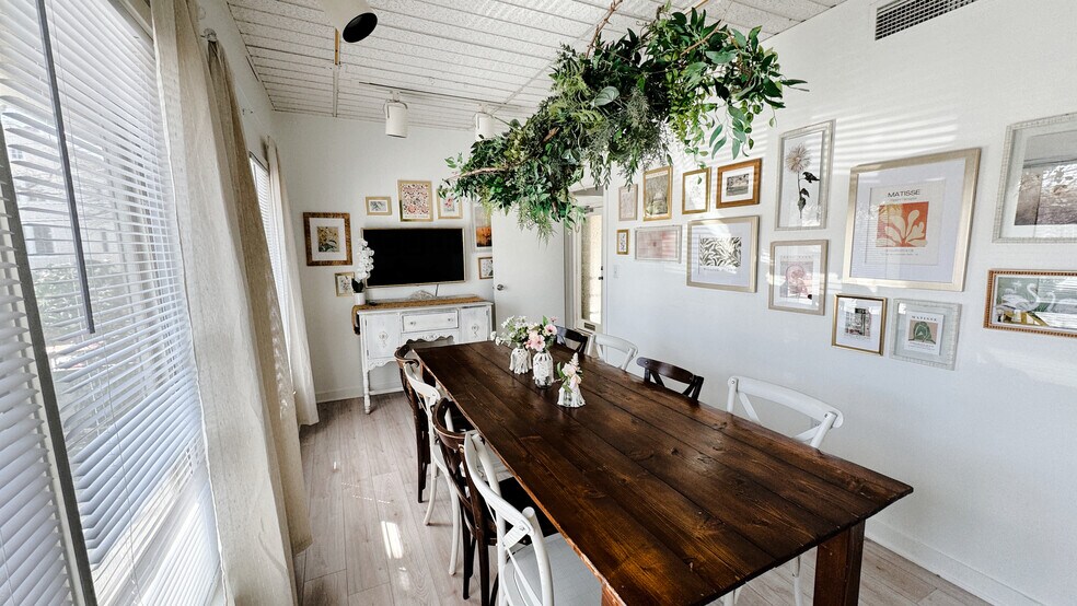 More Photos Of 100 Cathedral St, Annapolis Office For Lease