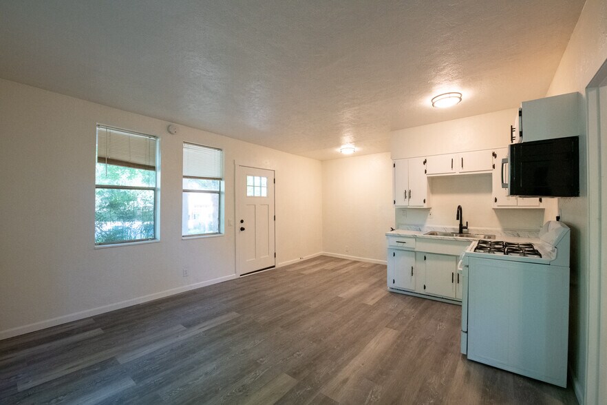 More Photos Of 765 Humboldt Ave, Chico Apartments For Sale