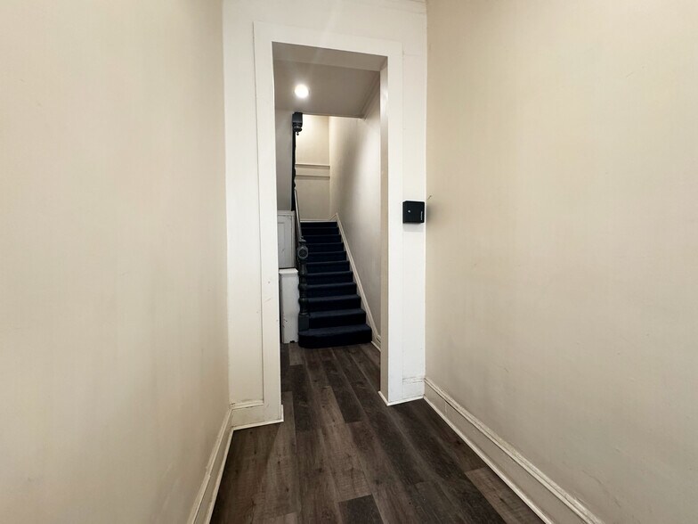 More Photos Of 1303 N Charles St, Baltimore Apartments For Sale