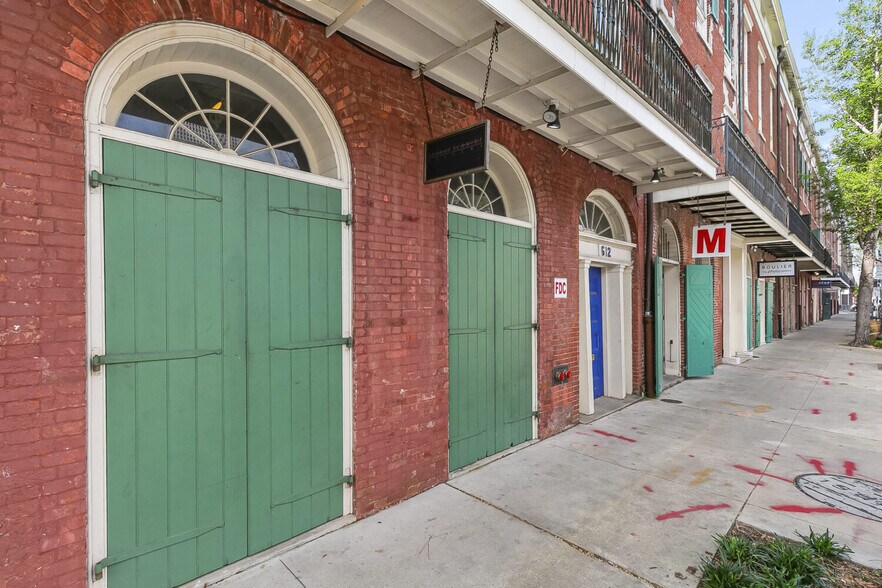 More Photos Of 612 Julia St, New Orleans Apartments For Sale