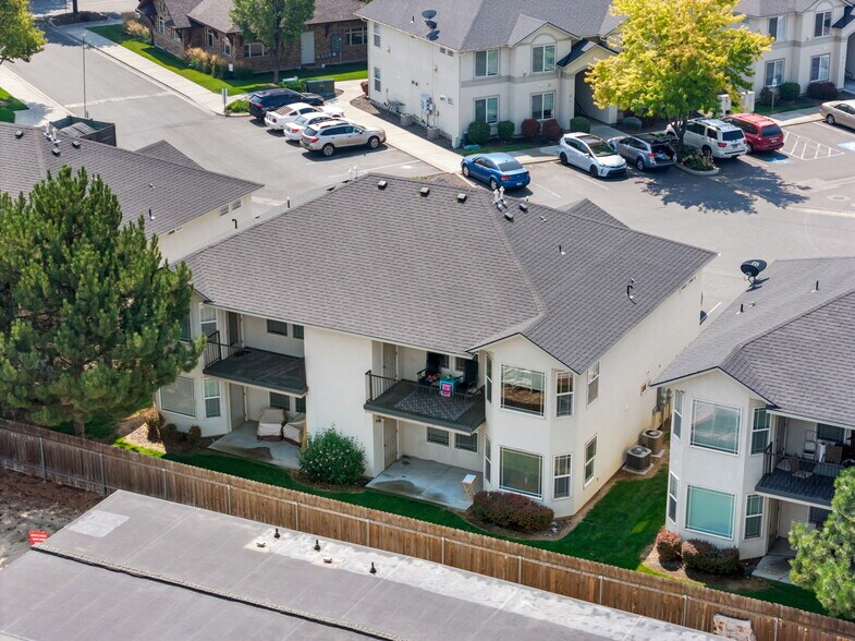 More Photos Of 1805 E Overland Rd, Meridian Apartments For Sale
