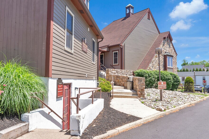 More Photos Of 95 Almshouse Rd, Richboro Medical For Sale