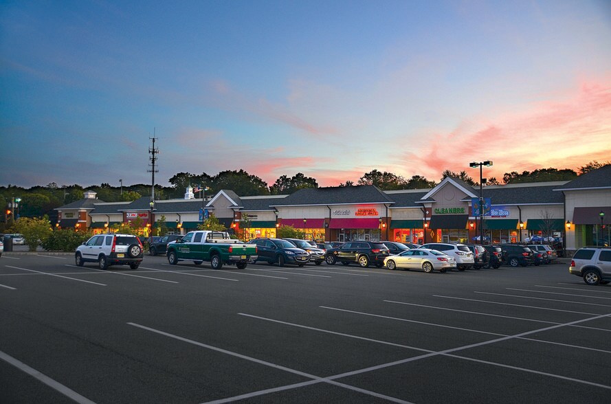 More Photos Of 325-337 Franklin Ave, Wyckoff Unknown For Lease