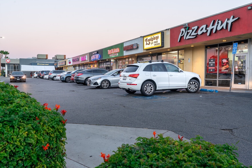 Primary Photo Of 1312-1336 W Rosecrans Ave, Gardena Storefront For Lease