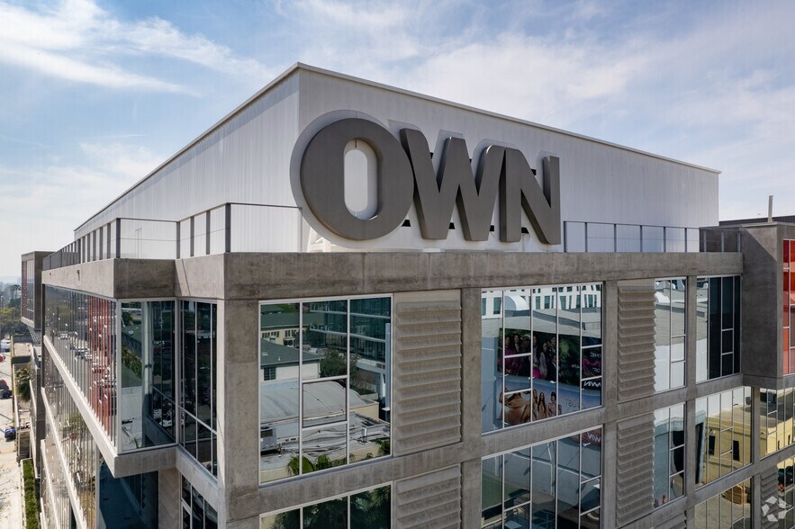 More Photos Of 1041 N Formosa Ave, West Hollywood Unknown For Lease