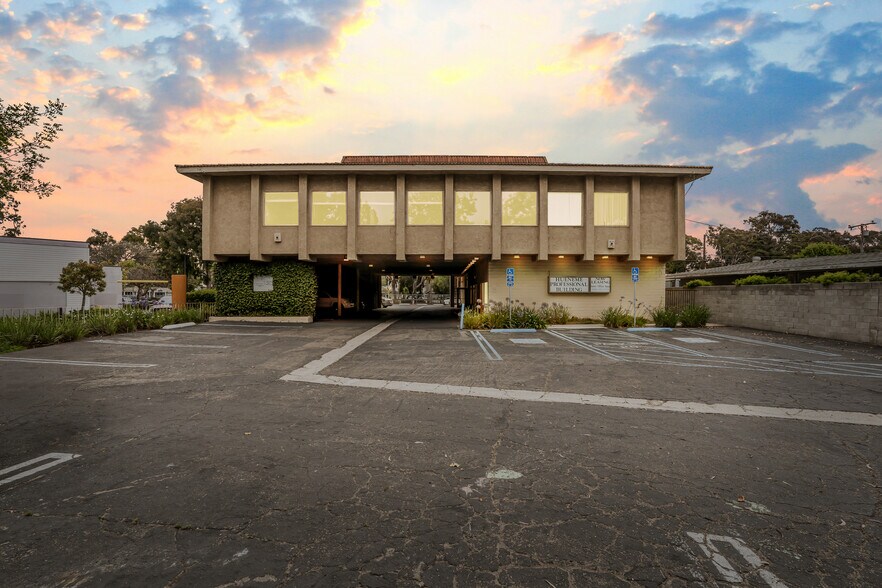 More Photos Of 720 N Ventura Rd, Port Hueneme Office Residential For Sale