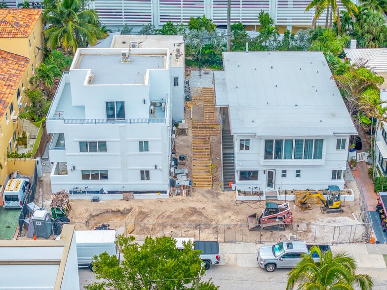 More Photos Of 3020-3024 Seville St, Fort Lauderdale Hotel For Sale