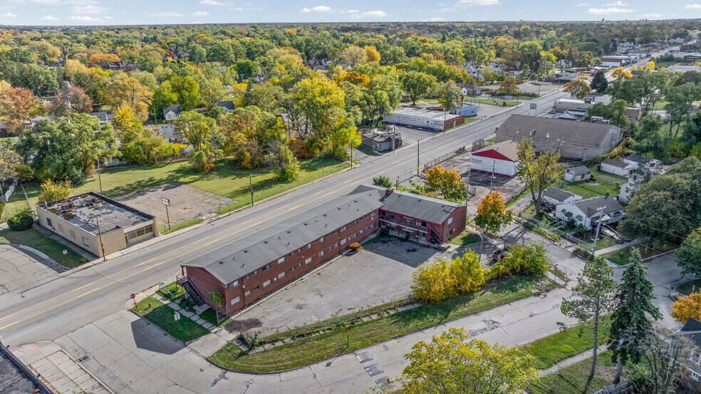 More Photos Of 19625 Conant, Detroit Multifamily For Sale