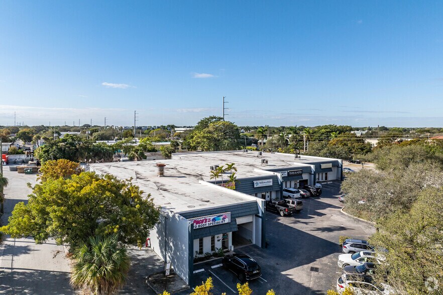 More Photos Of 101 S Congress Ave, Delray Beach Showroom For Lease