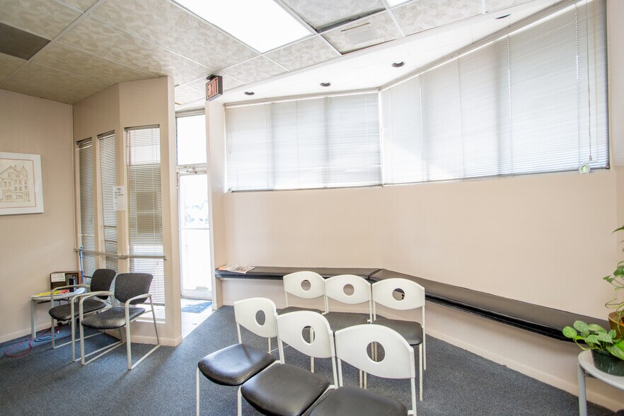 More Photos Of 7301 Stenton St, Philadelphia Medical For Sale