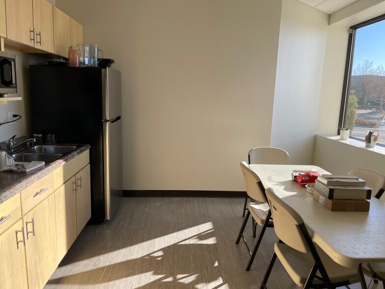 More Photos Of 5060 Meadowood Mall Cir, Reno Medical For Sale