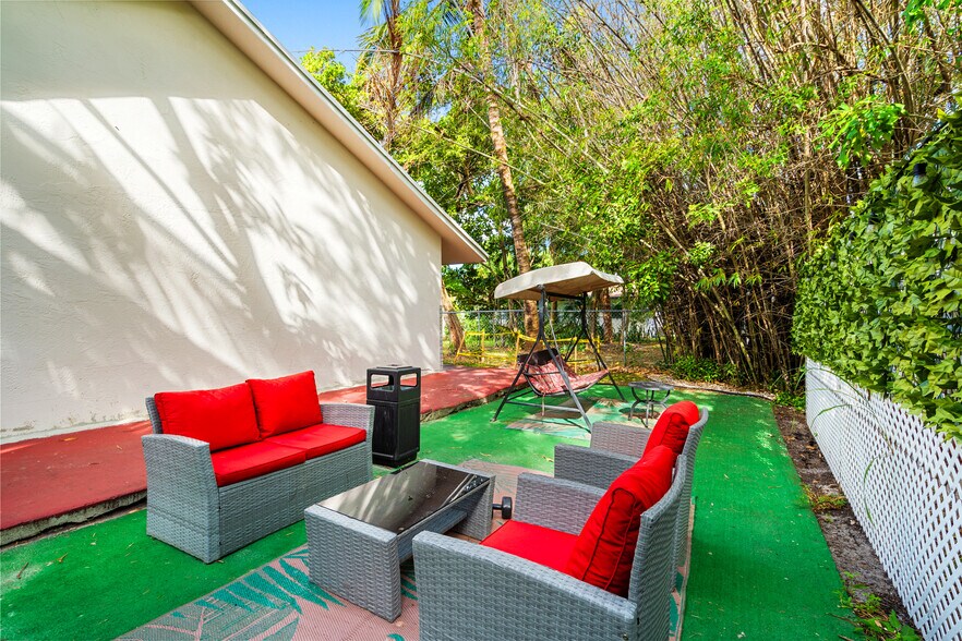 More Photos Of 1112 NE 5th Ave, Fort Lauderdale Hospitality For Sale