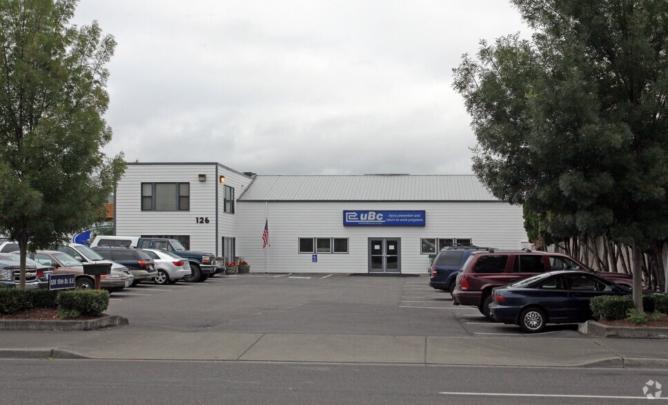 More Photos Of 126 15th St SE, Puyallup Medical For Lease