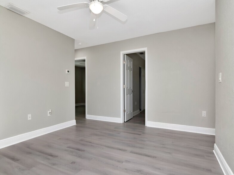 More Photos Of , Bradenton Multifamily For Sale