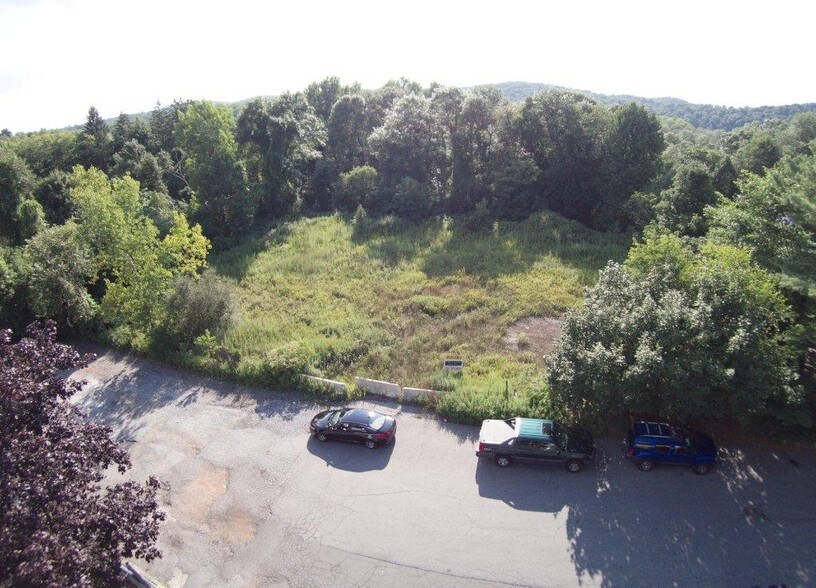 More Photos Of 14 Cary Pl, Mount Kisco Land For Lease