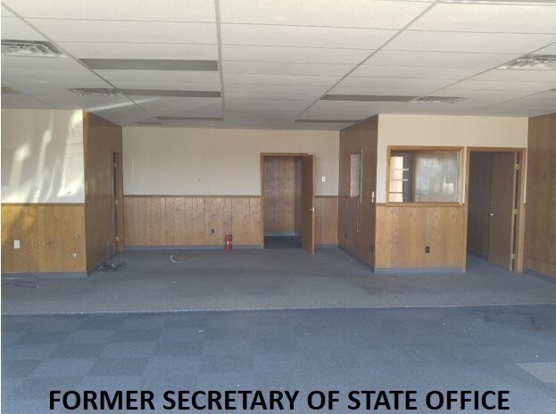 More Photos Of 1204 N State St, Gladwin Supermarket For Lease