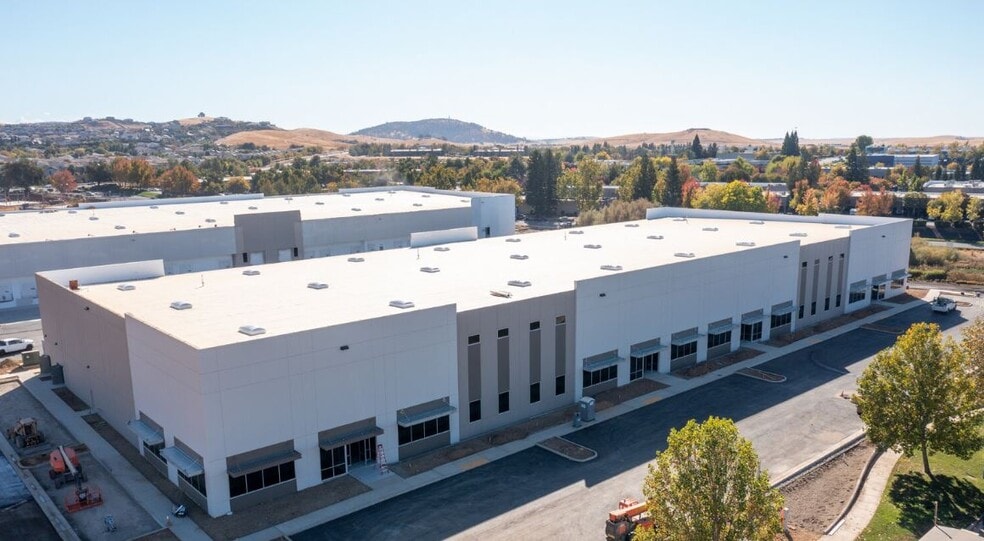 More Photos Of Golden Foothill Pky, El Dorado Hills Unknown For Lease