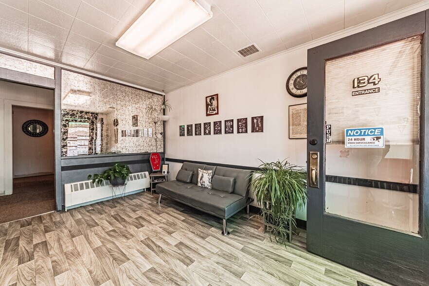 More Photos Of 134 W 7th St, Walsenburg Office Residential For Sale