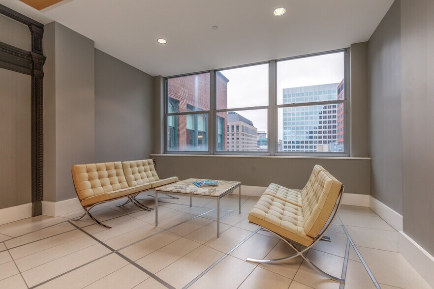 More Photos Of 319 N 4th St, Saint Louis Office Residential For Lease