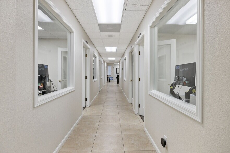 More Photos Of 610 W Main St, Visalia Office For Lease