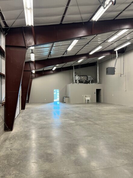 More Photos Of 3111 IH 30, Dallas Light Distribution For Lease