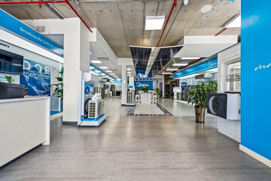 More Photos Of 15815 Union Tpke, Flushing Storefront Retail Office For Sale