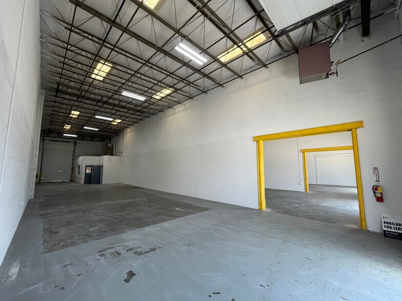 More Photos Of 963 N Burnt Hickory Rd, Douglasville Unknown For Lease