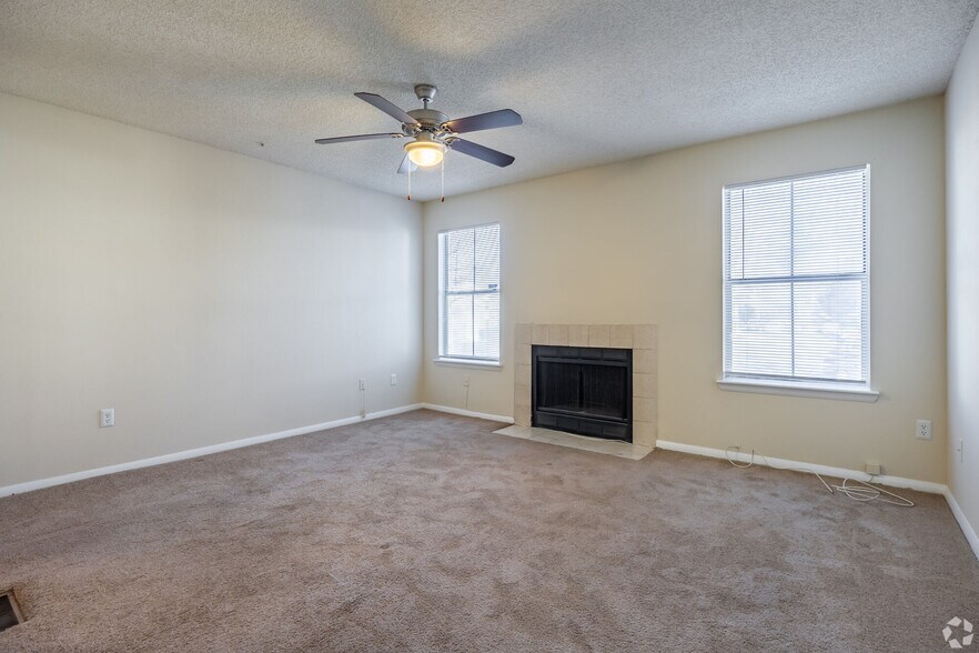 More Photos Of 5816 Covington Hwy, Decatur Apartments For Sale