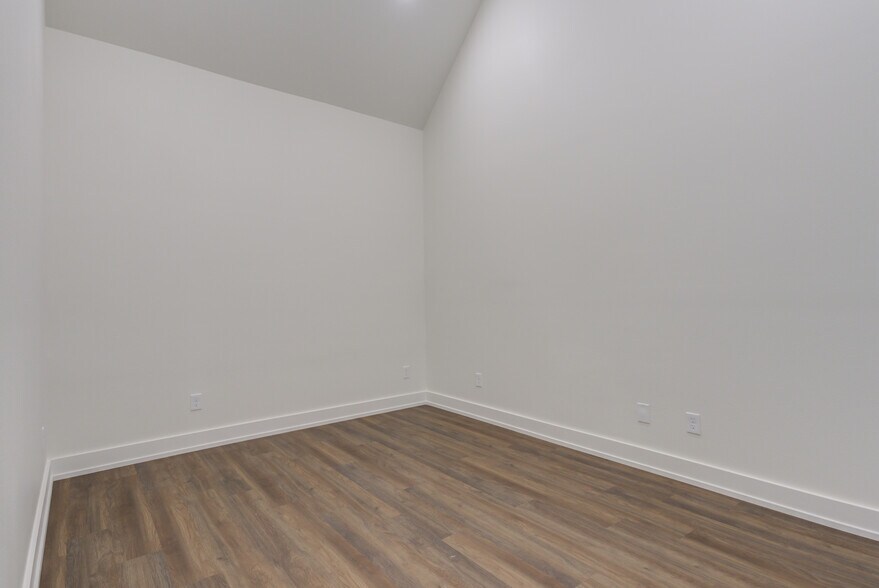 More Photos Of 8922 County Road 6820, Lubbock Warehouse For Sale