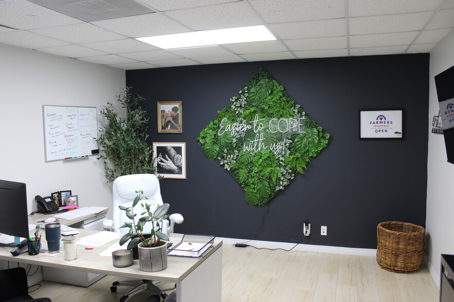 More Photos Of 2900 Bristol St, Costa Mesa Office For Sale
