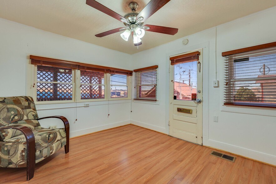 More Photos Of 620 E Beale St, Kingman Office Residential For Sale