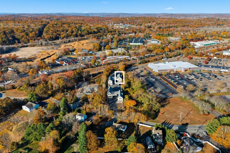 More Photos Of 123 Elm St, Old Saybrook Medical For Sale