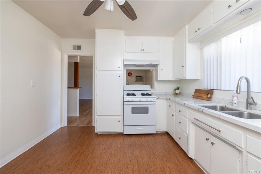 More Photos Of 2912 W Via Acosta, Montebello Apartments For Sale
