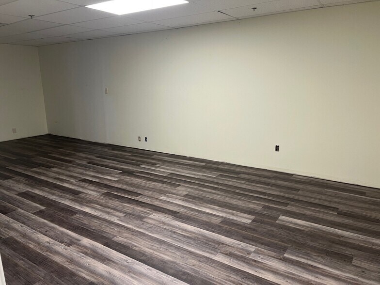 More Photos Of 2377 US Highway 52 S, Wadesboro Manufacturing For Lease