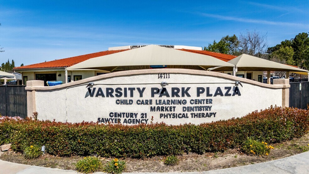 More Photos Of 14711 Princeton Ave, Moorpark Freestanding For Sale
