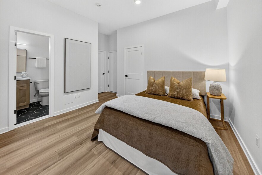 More Photos Of 709 Massachusetts Ave NE, Washington Apartments For Lease