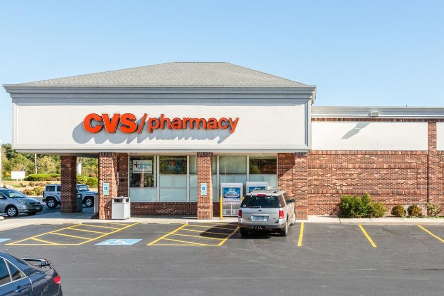 More Photos Of 1099 W Army Trail Rd, Bartlett Drugstore For Lease