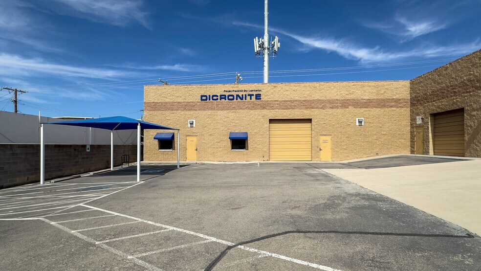 More Photos Of 801 Pendale Rd, El Paso Distribution For Sale