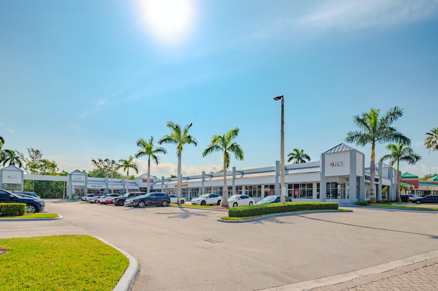 More Photos Of 16215-16295 Biscayne Blvd, North Miami Beach Unknown For Lease