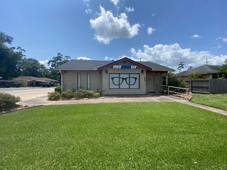 More Photos Of 2401 N 16th St, Orange Land For Sale