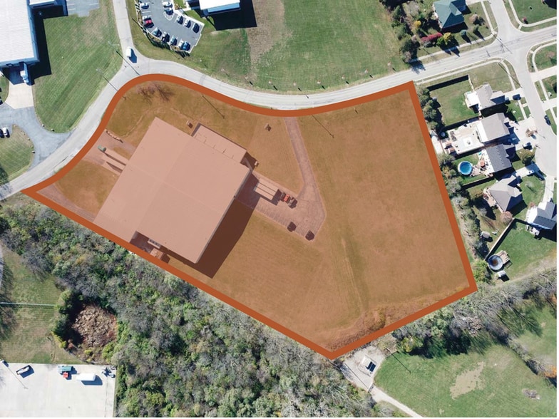 More Photos Of 400 Industry Dr, Carlisle Warehouse For Sale
