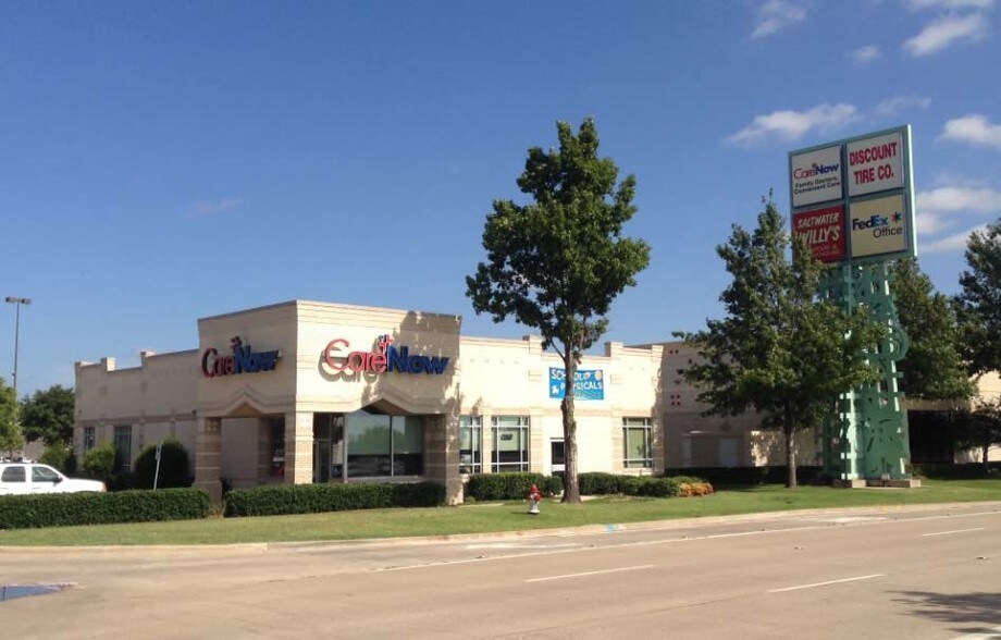 More Photos Of 2355 E Grapevine Mills Cir, Grapevine Freestanding For Sale