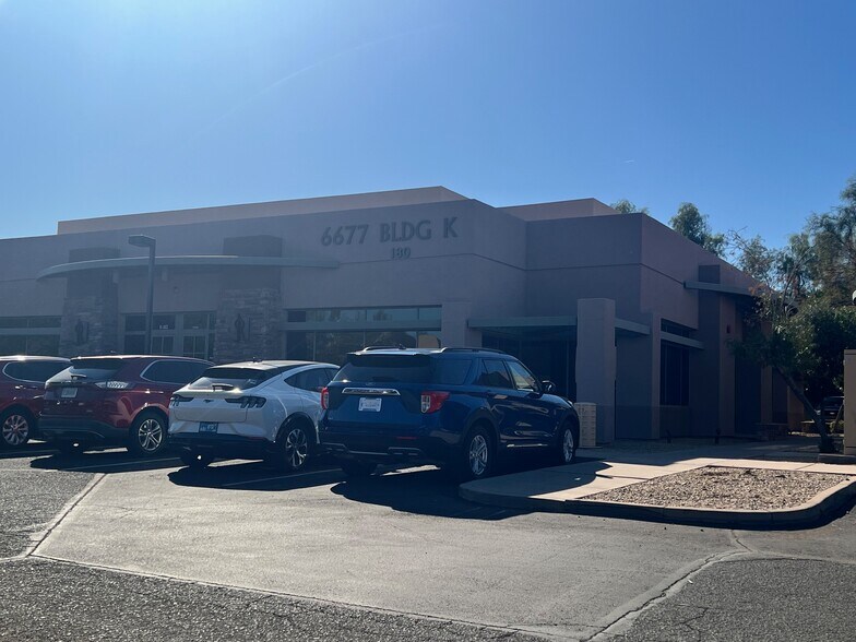 More Photos Of 6677 W Thunderbird Rd, Glendale Medical For Sale