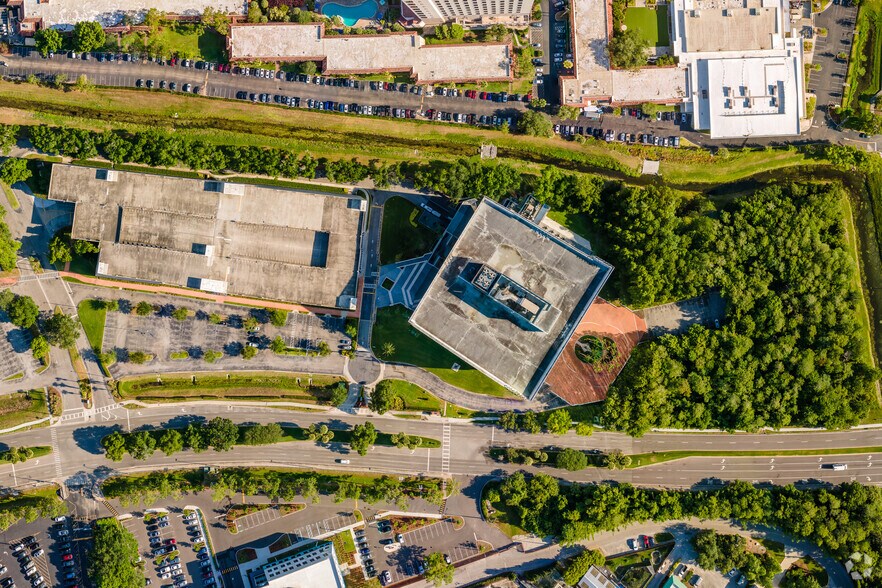 More Photos Of 6277 Sea Harbor Dr, Orlando Office For Sale