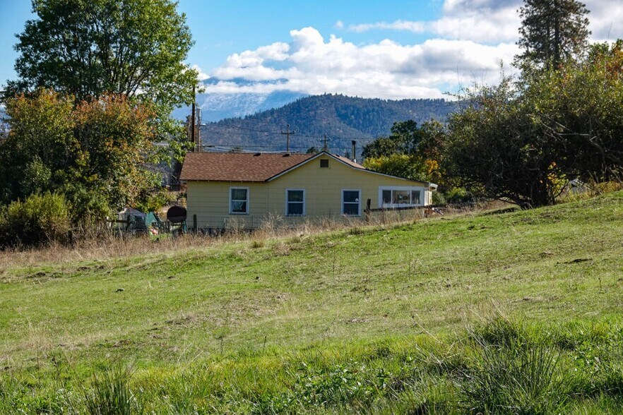 More Photos Of 3501 S State Highway 3, Etna Land For Sale